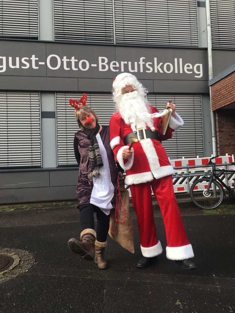 Weihnachten Am NAOB Santa Claus Im Vorberuflichen Bereich NAOB Weihnachten Am NAOB Santa Claus Im Vorberuflichen Bereich NAOB