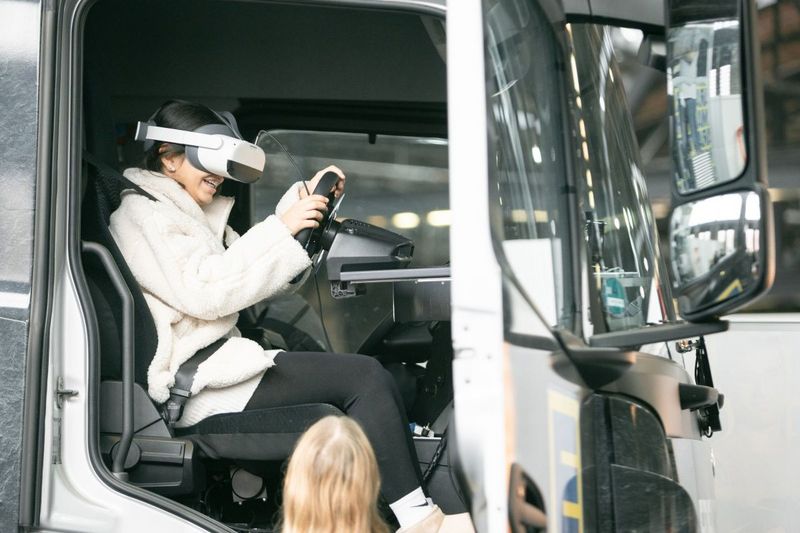 Virtuell einen LKW fahren © Einstieg GmbH einstieg_koeln_4