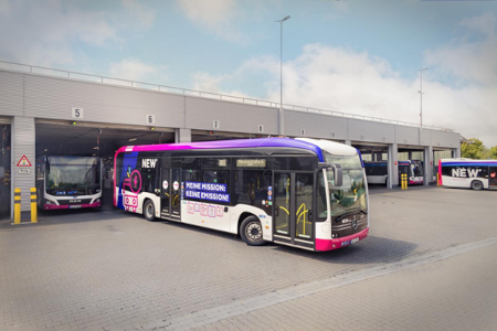 Fahrzeuge im Betriebhof NEW02